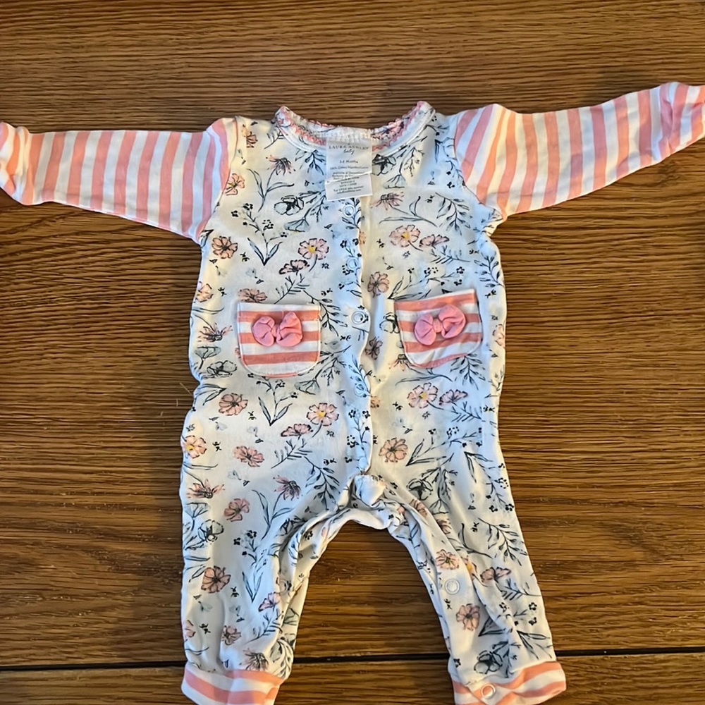 Laura Ashley pajamas 3-6 month